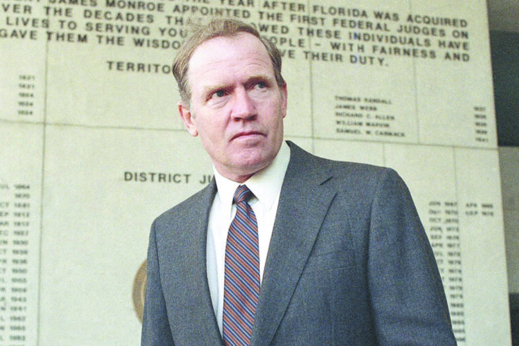 Key figure in 1980s Iran-Contra affair dies